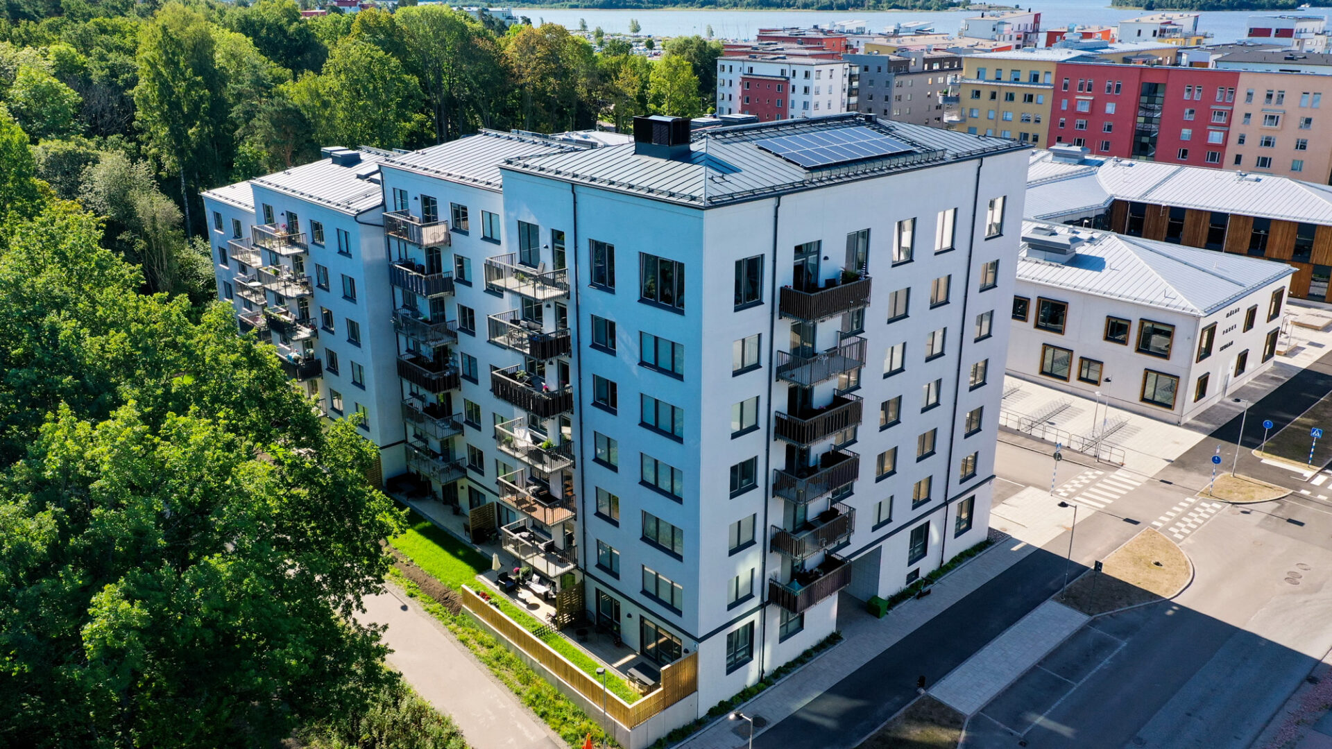 Skolskeppet, Västerås – bild 1
